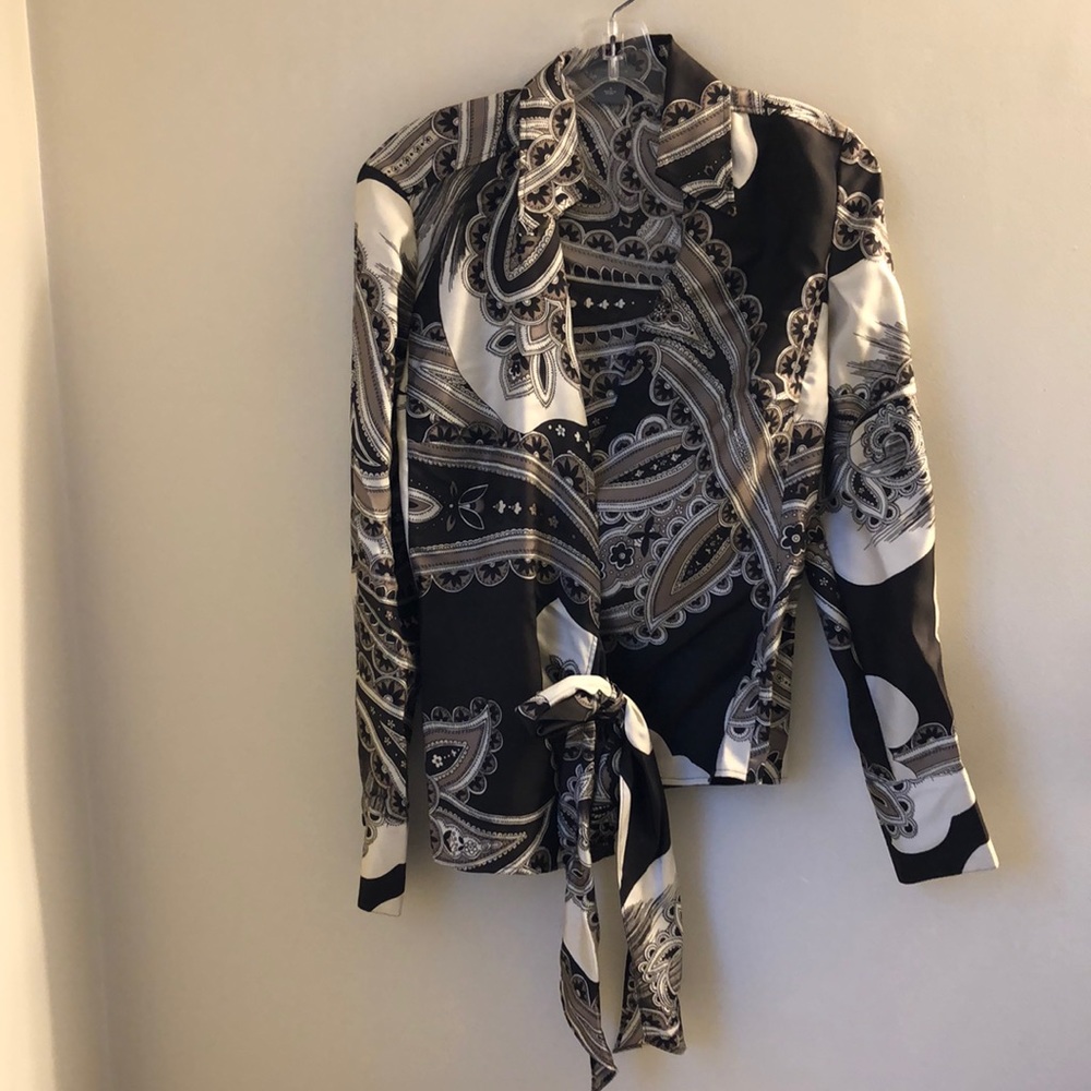 Ann Taylor blouse. Pics don’t do it justice.